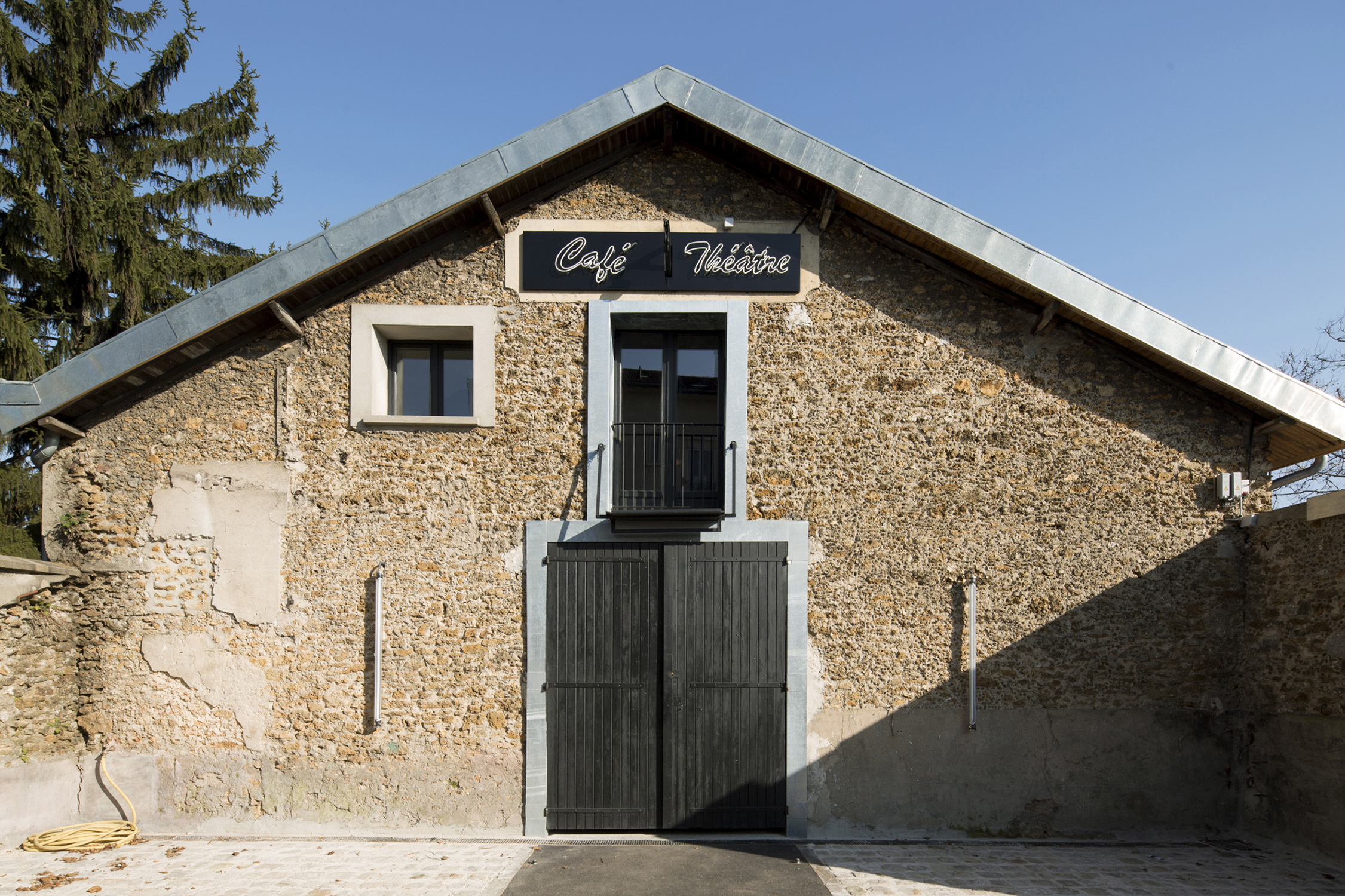 ODA_THIAIS_IMG1